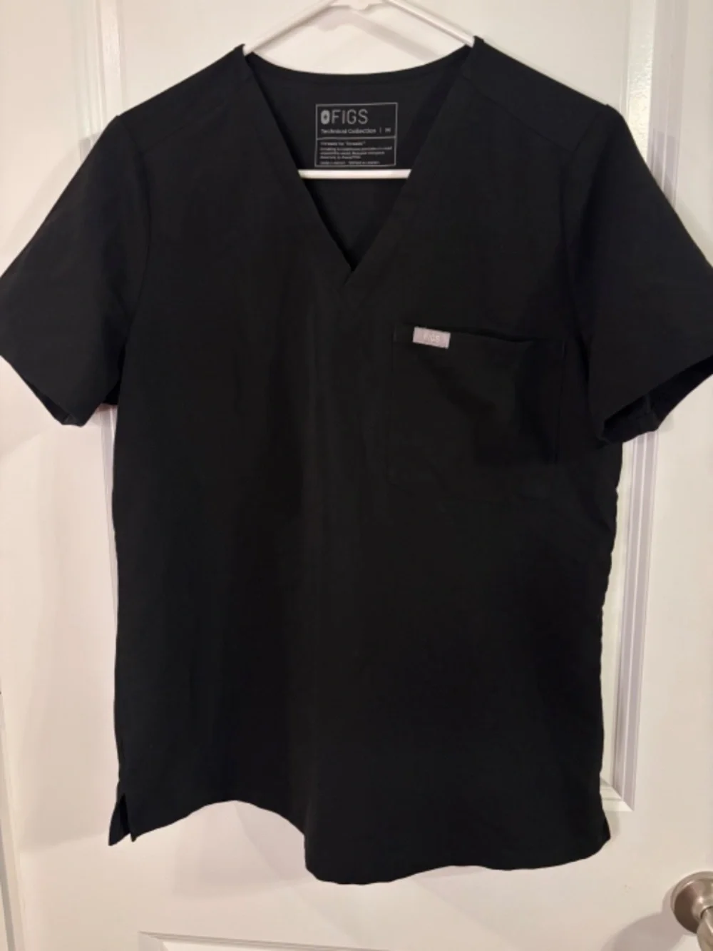 Figs Scrub Tops Women's Medium Black Lot Of 3 Technical Collection Chest Pocket - Picture 9 of 11